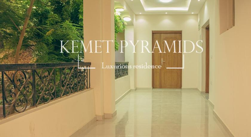 Kemet Pyramids INN