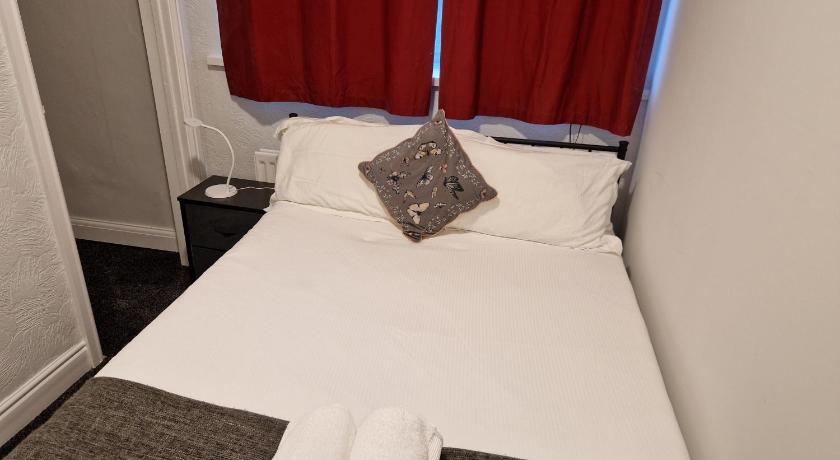 Birtley's Diamond 3 bed Apt, sleeps 6 Guests photo