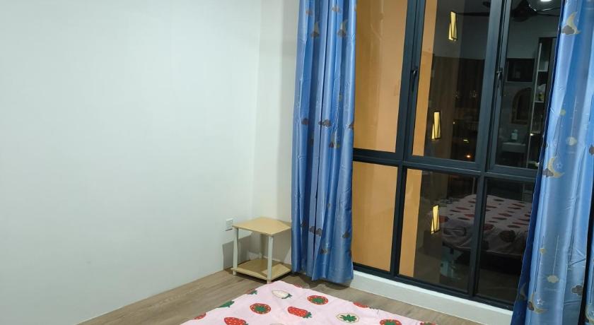 クチン LittleChing Armadale Residence @ Galacity  4つ星 ゲストハウス プール