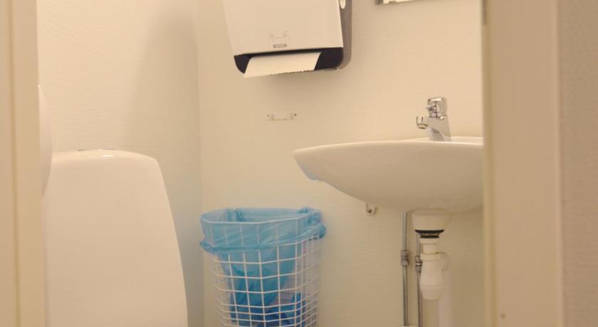 エルムフルト Lovhults Vandrarhem 3つ星 ホテル プール