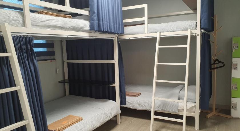 Image of Bed in 4-Bed Mixed Dormitory Room 1