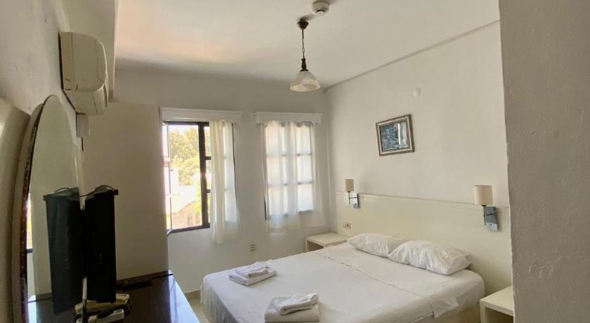 Image of Standard Double Room 0
