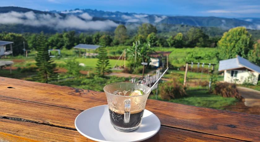 บ้านไร่ระเบียงฟ้า น้ำหนาว แคมป์ปิ้ง — Hotel in Phetchabun