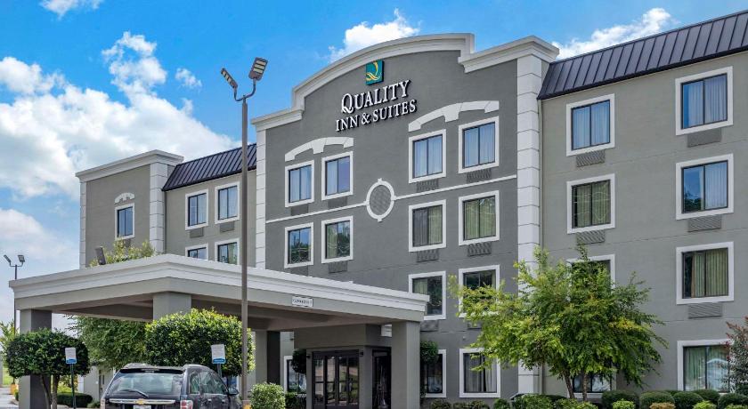 Quality Inn & Suites Chattanooga photo