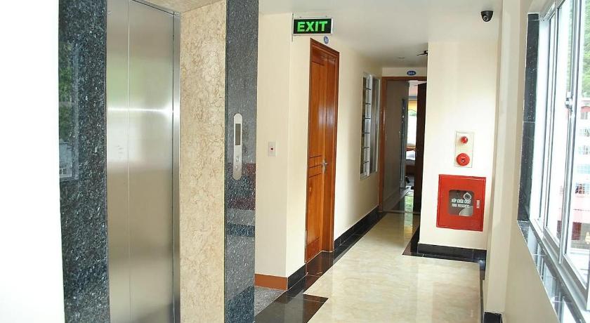 Cat Ba Discovery Hotel photo