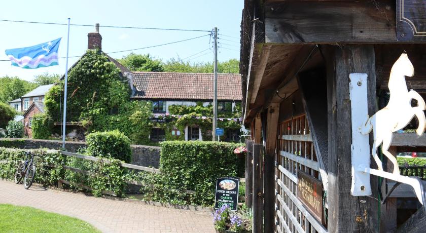 The White Horse Inn photo
