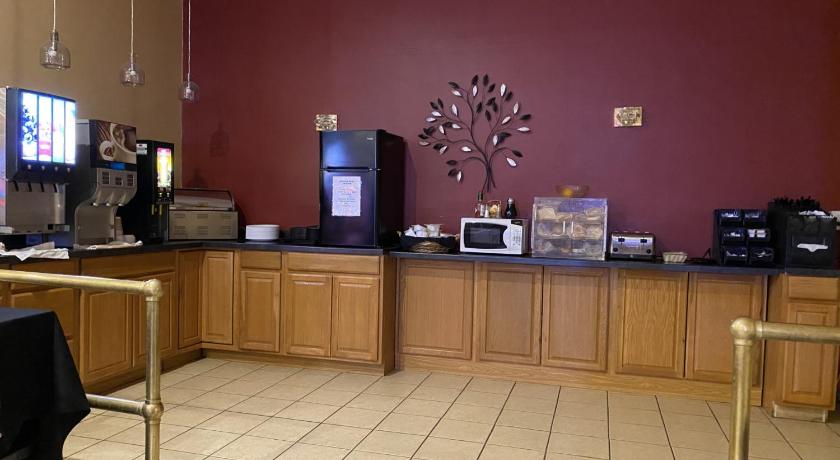 Crookston Inn and Convention Center photo