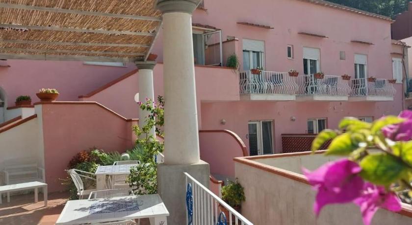 Hotel Guarracino photo