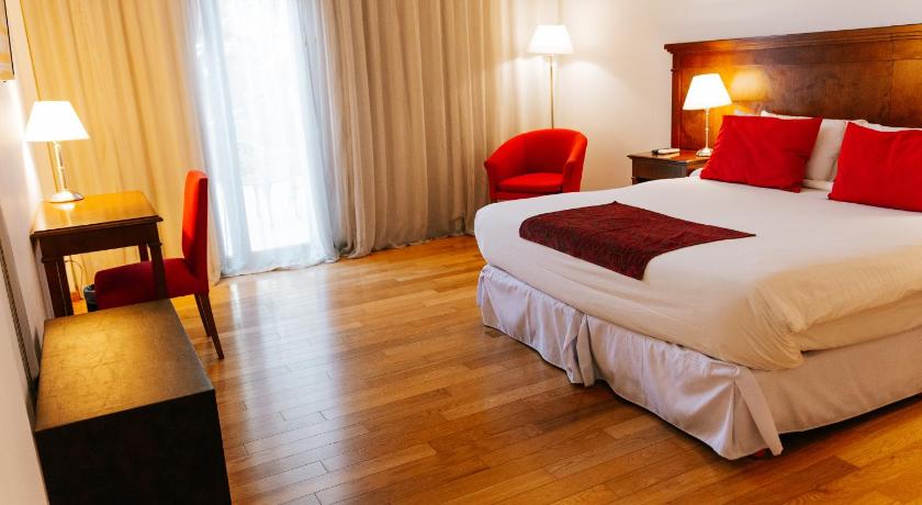 Image of Deluxe Double Room 0