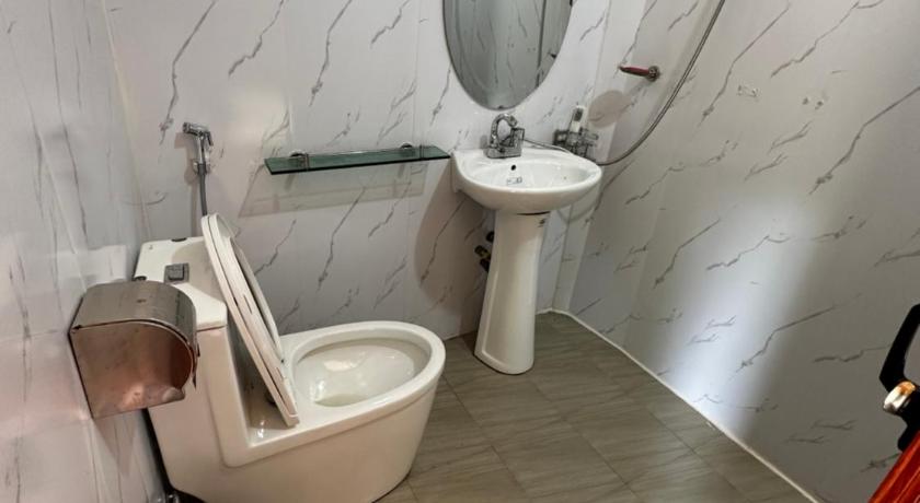 Image of Double Room with Garden View 2