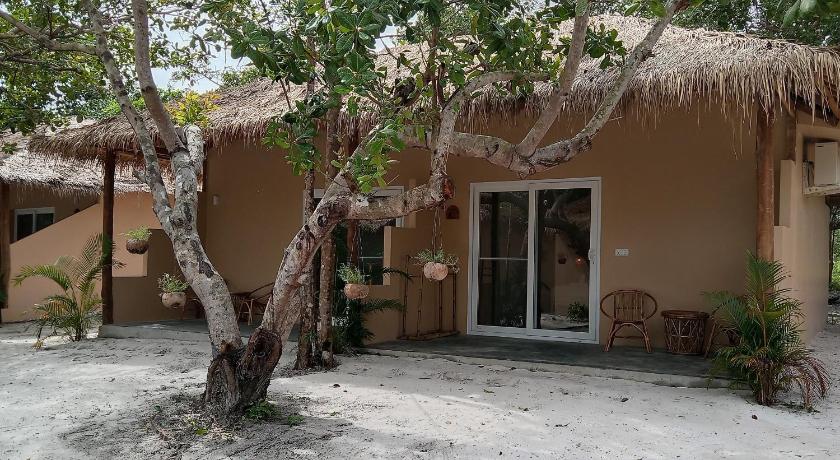 Image of Two-Bedrooms Bungalow 1