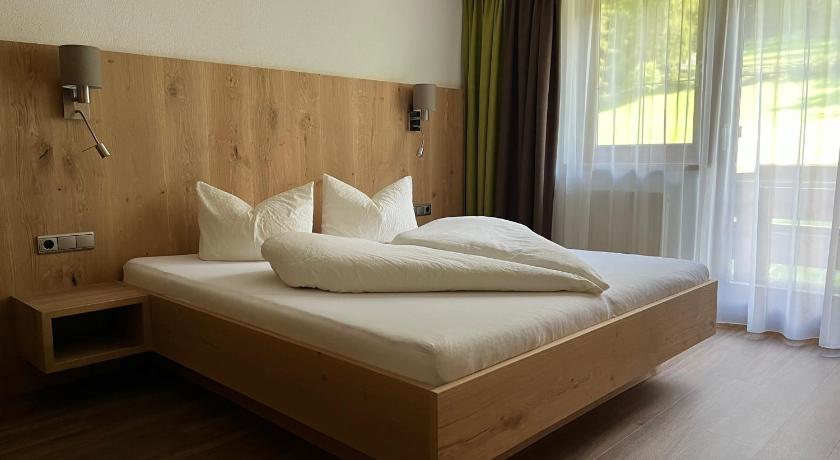 Image of One-Bedroom Apartment (2 - 3 Adults) 0