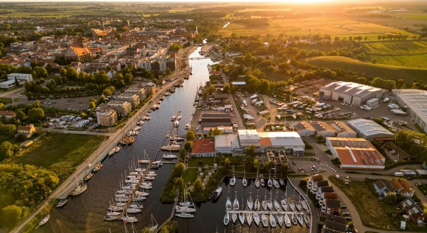 slube am Yachthafen Greifswald photo