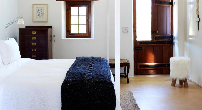 Image of Two Bedroom Cottage 9
