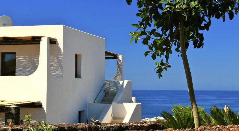 Kuddie Rosse Eco-Friendly Residence — Hotel in Pantelleria Island