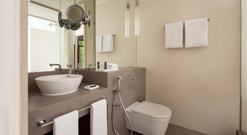 Ảnh của Terrace Suite, 1 Bedroom Suite, 1 King, Sea view, Terrace 11