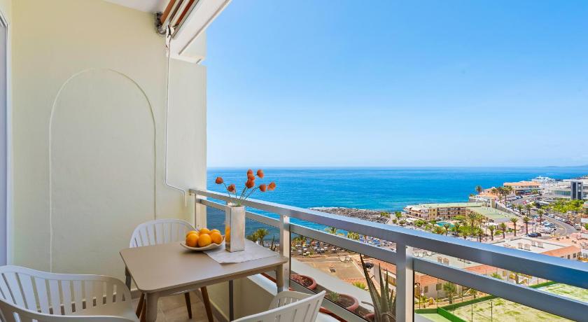 Arenas Negras Playa La Arena, Newly Renovated — Hotel in Tenerife