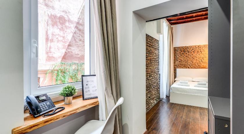 ローマ Effe Luxury Palace 4つ星 ホテル 外観