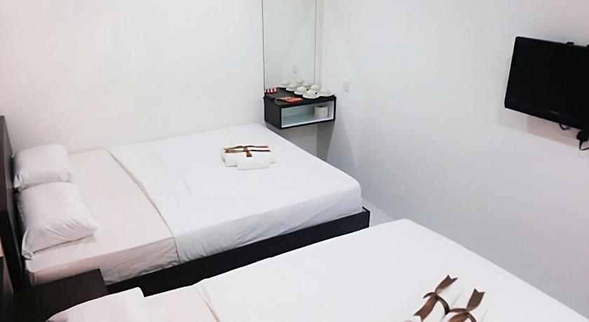 Image of Suite family 0
