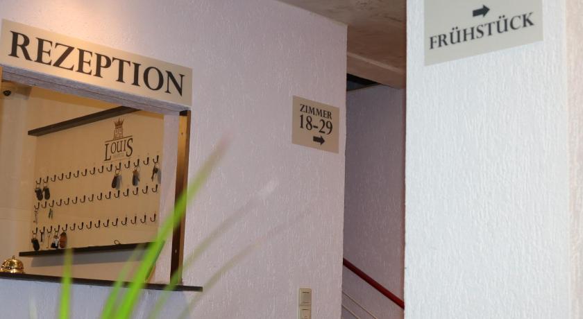Louis Hotels photo