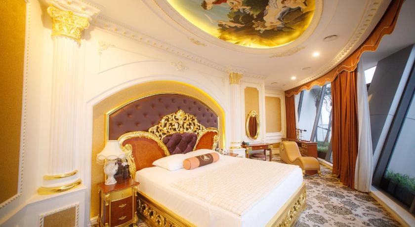 Image of King Suite with Spa Bath 0
