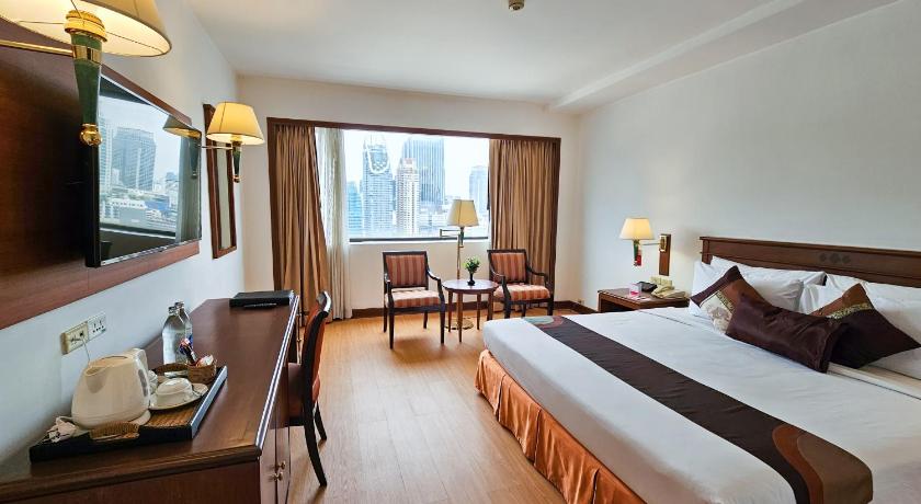 Bangkok Ramada D’ma Bangkok Hotel 4-Star Hotel pool