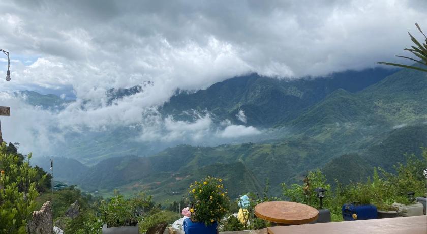 Bungalow view fanxipang 1579 Sa Pa photo