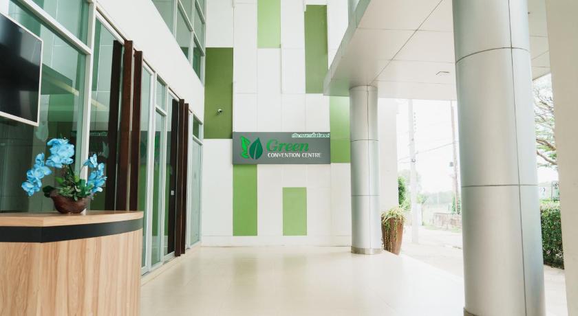 Green Hotel & Resort photo