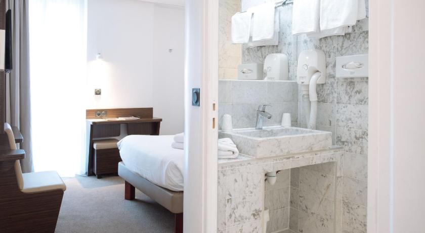 Image of Quadruple Room 0