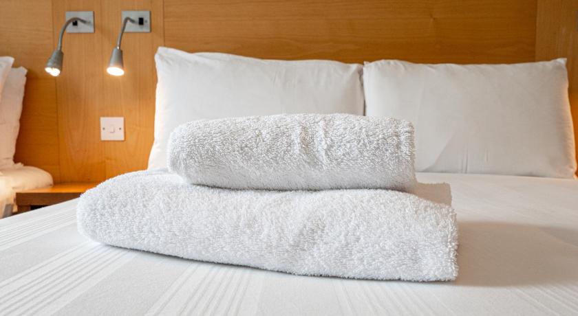 Image of Triple Room 15