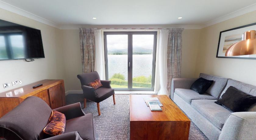 Image of Lime Lake View Double or Twin Room 9