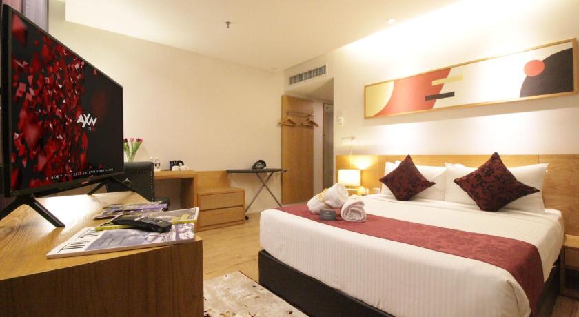 Image of Executive Queen Room 0