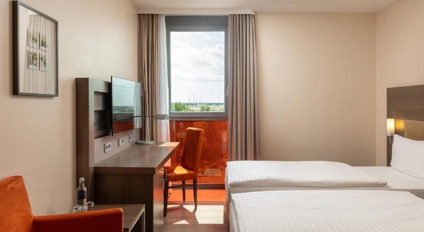 IntercityHotel Berlin Airport Area North photo