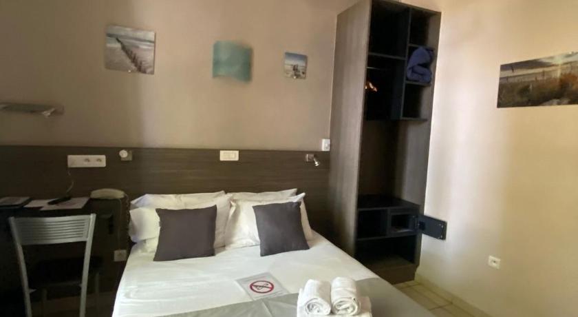 Image of Economy Double Room 7