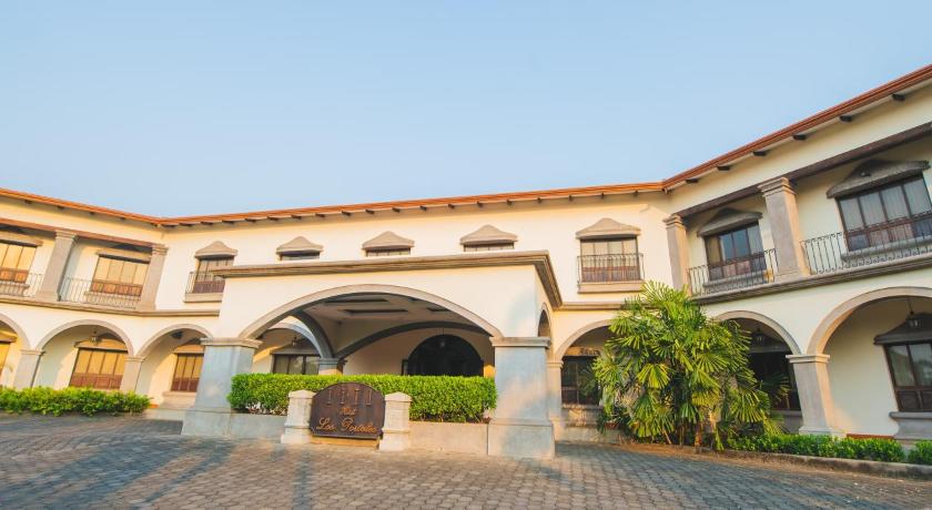 Hotel Los Portales — Hotel in Chinandega