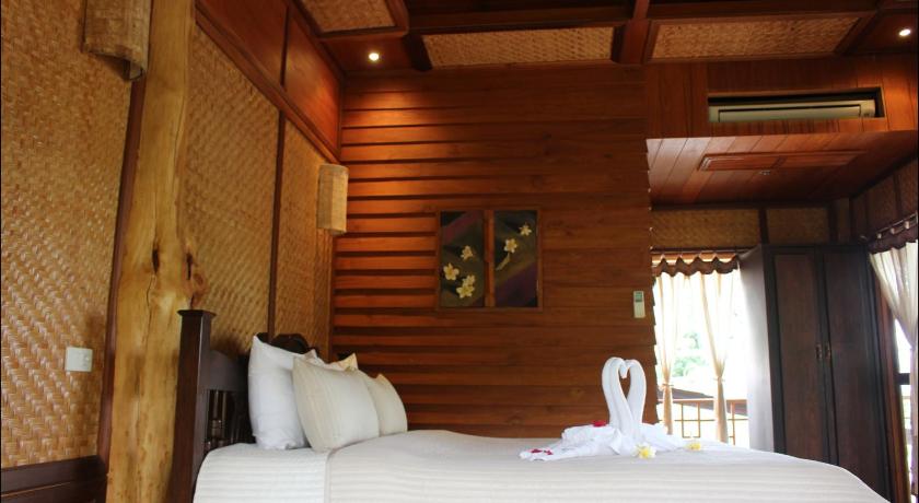 Image of Deluxe Cottage 13