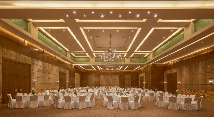 クウェートシティ Marina Hotel Kuwait 5つ星 ホテル 客室