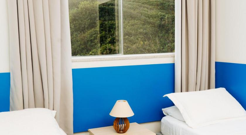 Image of Family Suite with Sea View 3