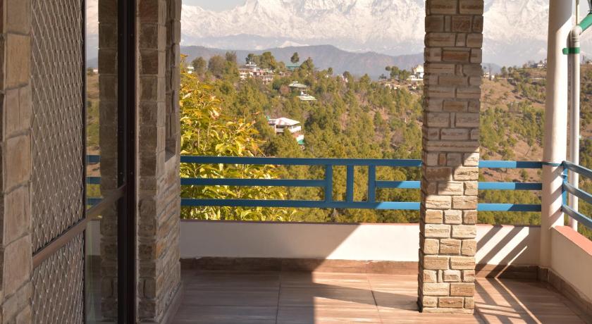 Rudra Himalayan Retreat photo