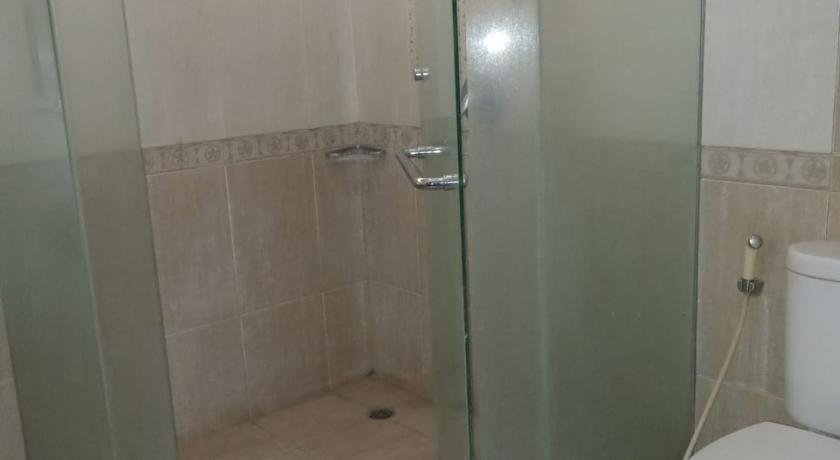 Hotel Candi Baru - image 36