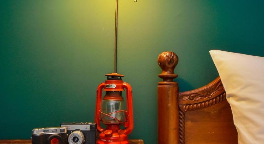 Image of Vintage Suite 8