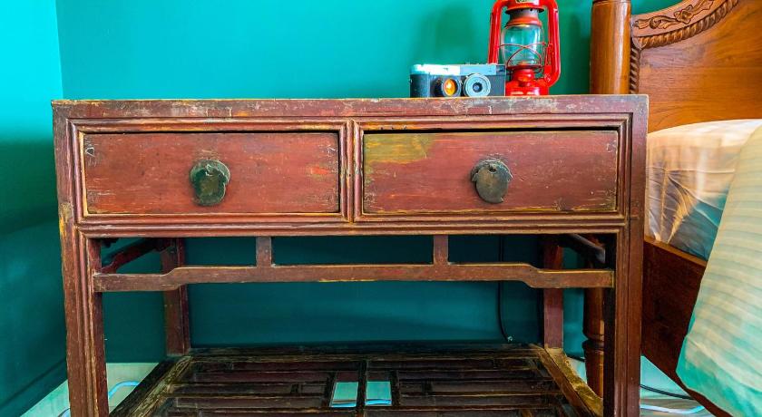 Image of Vintage Suite 11