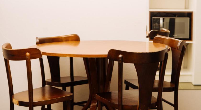 Image of Standard Family Suite 4