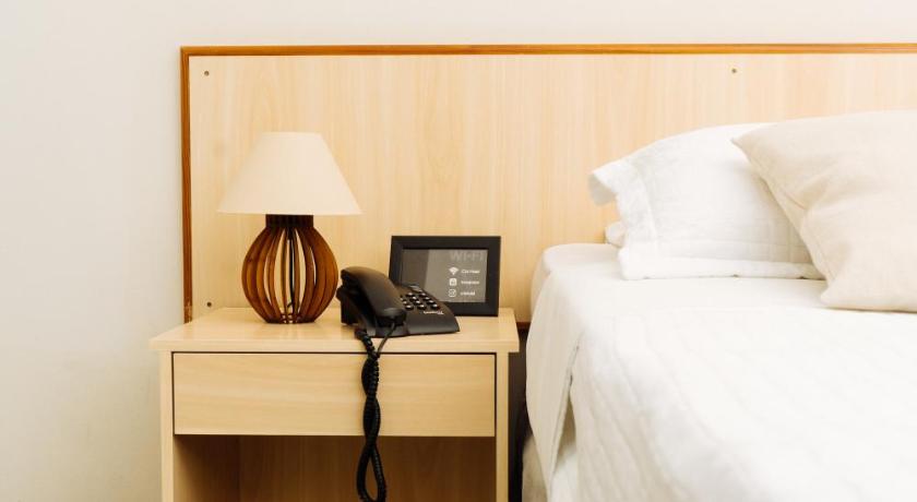 Image of Double Suite Standard 2
