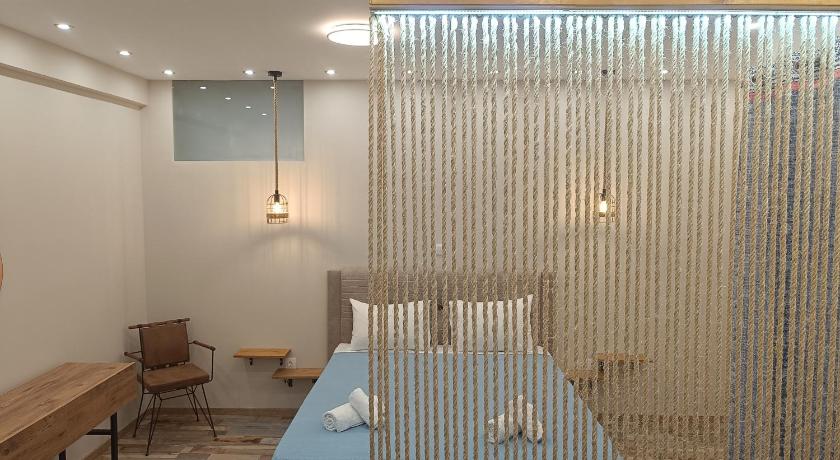 Athens Divine Apartment - image 2