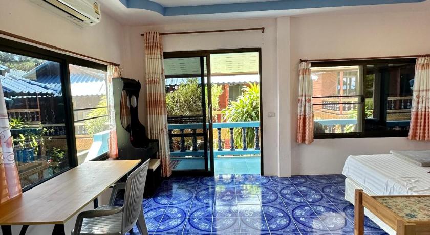Euphoria Bungalow - image 6