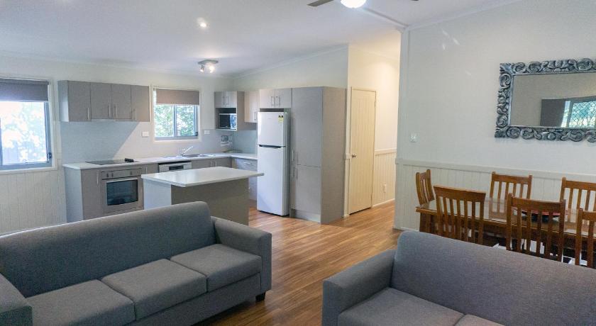 Image of Deluxe Three-Bedroom Villa 3