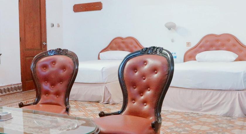 Hotel Candi Baru - image 24