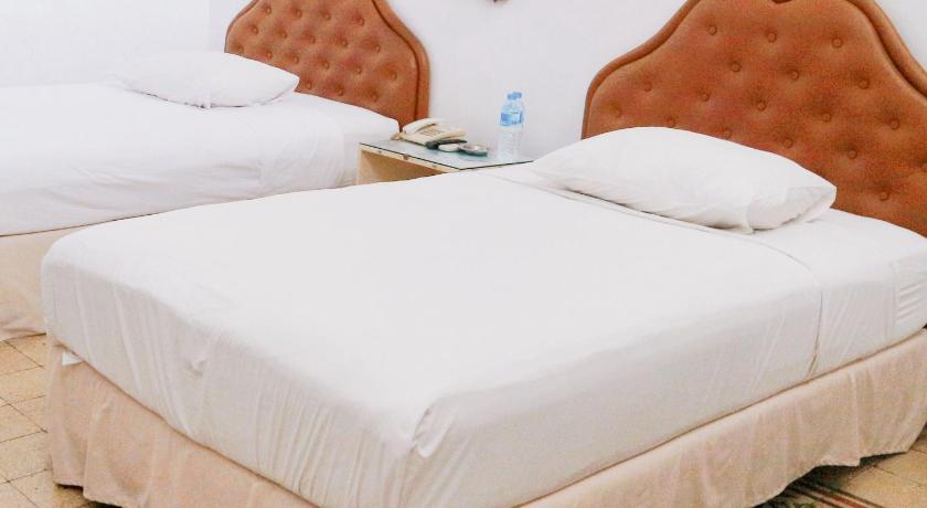 Hotel Candi Baru - image 33
