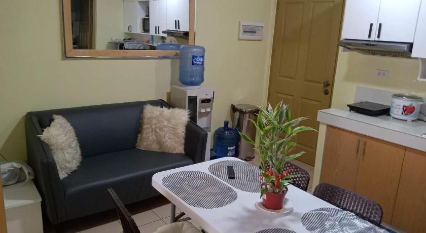 futura homes 2 bdr free pool access,netflix wifi fully furnished photo